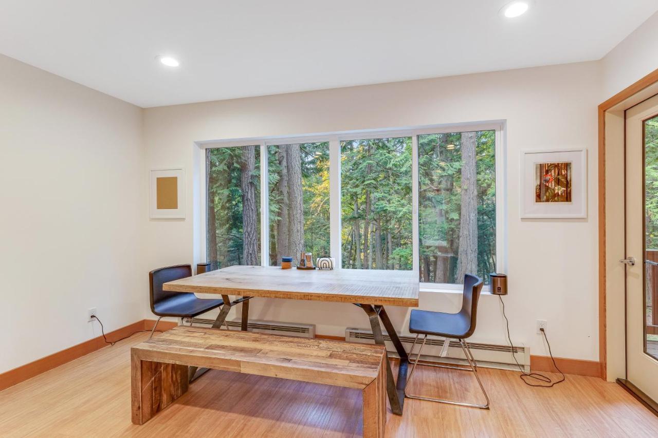 Mckinnis Hill Cabin Eastsound Экстерьер фото