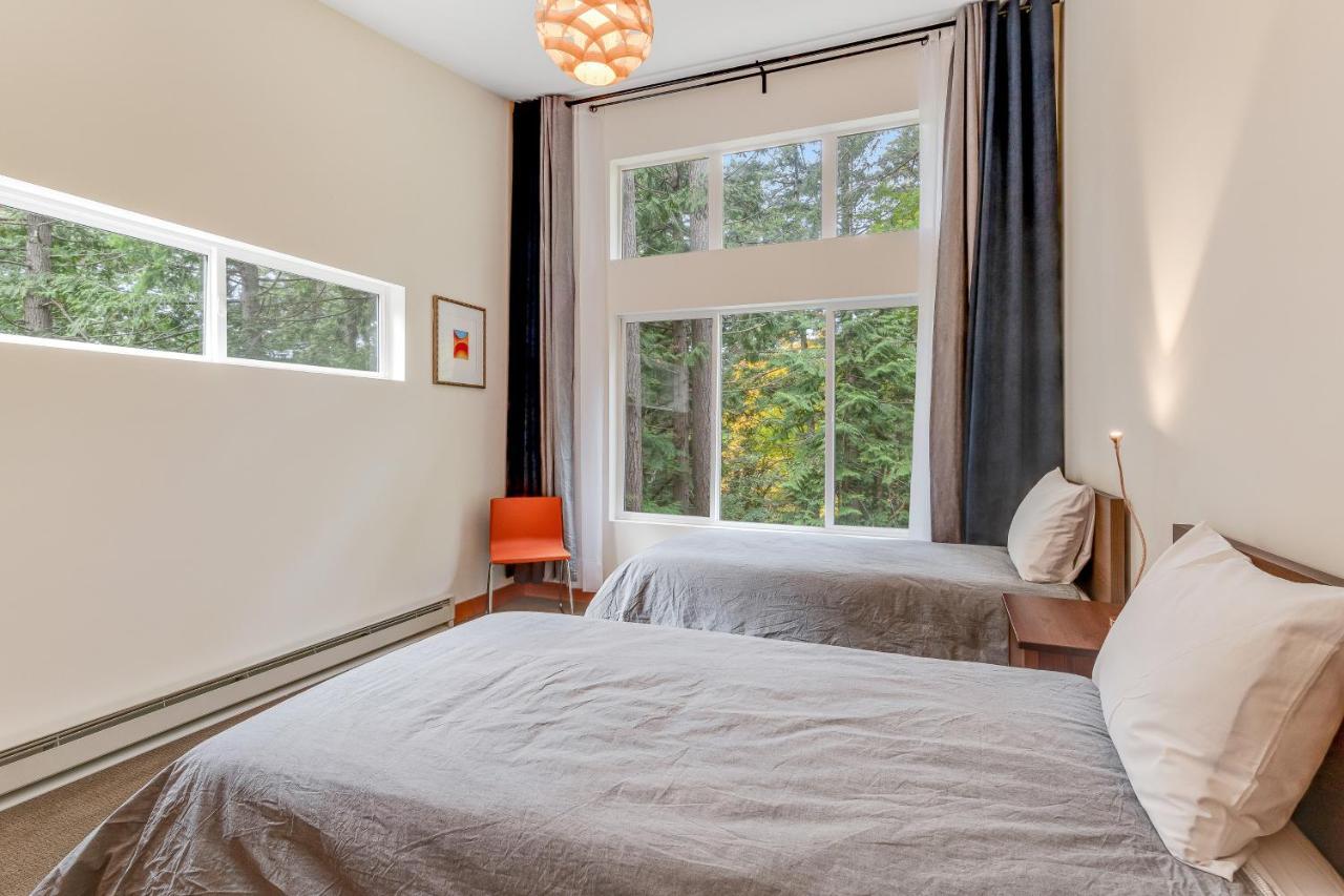 Mckinnis Hill Cabin Eastsound Экстерьер фото